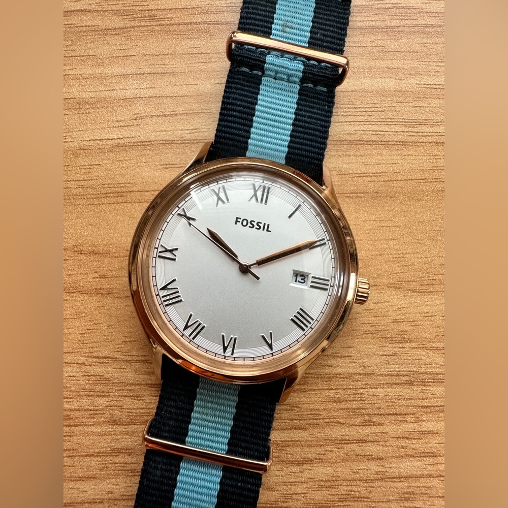 FOSSIL Rose Gold-Tone Steel Watch Blue Two-Tone Nylon Band FS4802
